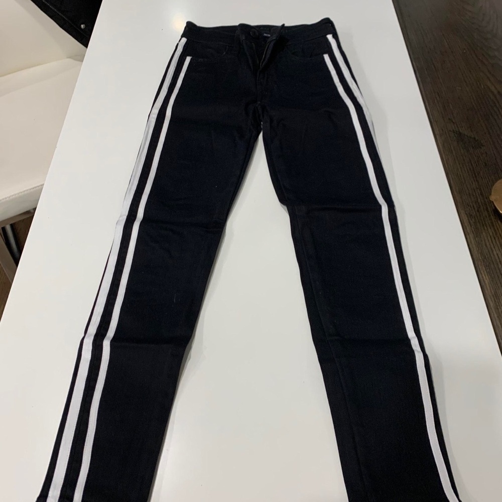 Brand New American Eagle Black Jeans